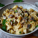 Cremige Pasta Funghi: Ein schnelles und leckeres Nudelgericht