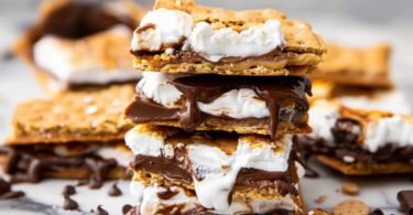 S'mores Knusperkuchen Der ultimative Blätterteig-Snack für Lagerfeuer-Fans