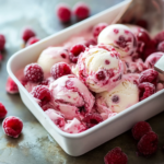 Himbeer-Käsekuchen-Eis