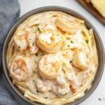 Cremige Shrimp Alfredo Pasta